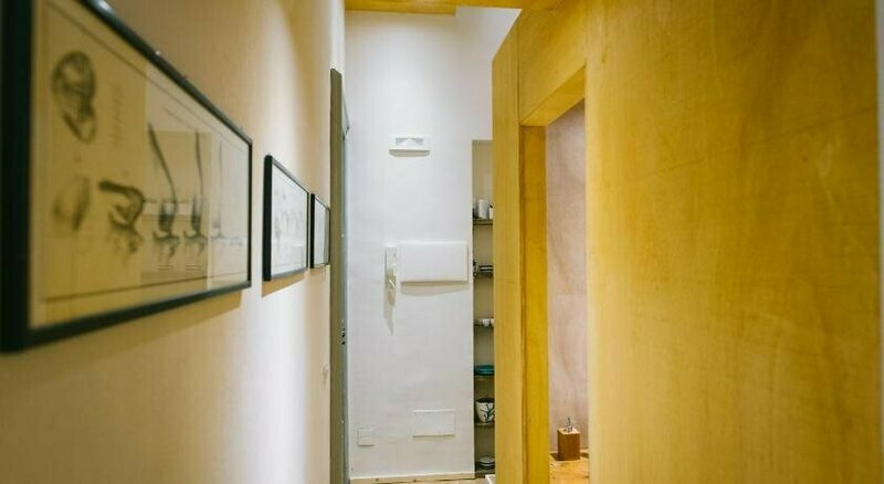 Eco Rooms Velacatania