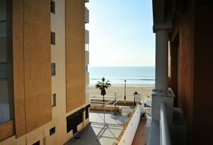 Hotel Monterrey Costa, Забронировать Отель Чипиона Коста-де-ла-Лус, рядом с Памятник Росио Хурадо