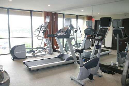 Holiday Inn Express & Suites San Antonio Medical - Six Flags by IHG, Забронировать Отель Отели Сан-Антонио с завтраком, рядом с Huebner Oaks Center, Завтраки