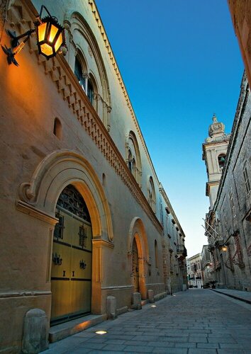 Corinthia Palace Malta, Buchen Sie Hotel Hotels in Attard mit Pool, Schwimmbad