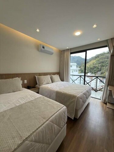 Hotel Serra Everest, Забронировать Отель Отели штата Рио-де-Жанейро с парковкой, Парковка