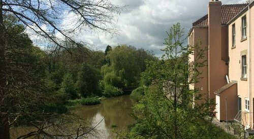 Stay at Penny's Mill, Reservar Hotel Frome Somerset