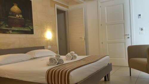 Up Room & Suite, Забронировать Отель «постель и завтрак» Отели Лечче с завтраком, рядом с Porta Napoli, Завтраки