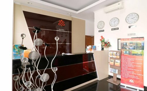 Hotel Alqueby Mitra RedDoorz, Prenota Hotel Kiaracondong Bandung