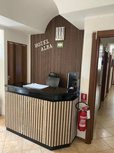 Hotel Alba, Забронировать Отель Читта Студи Милан, рядом с Роверето