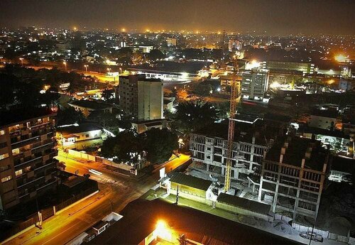 Hotel Beausejour Mirabel, Book Hotel Douala Wouri, nær Akwa Stadium