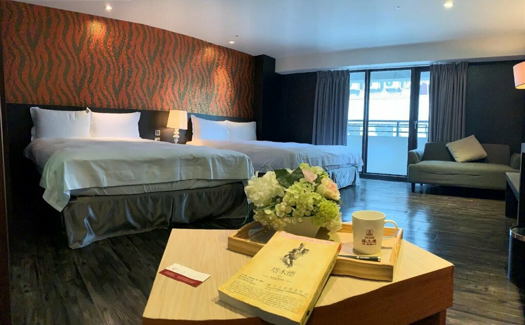 Talmud Hotel Yi Zhong Branch