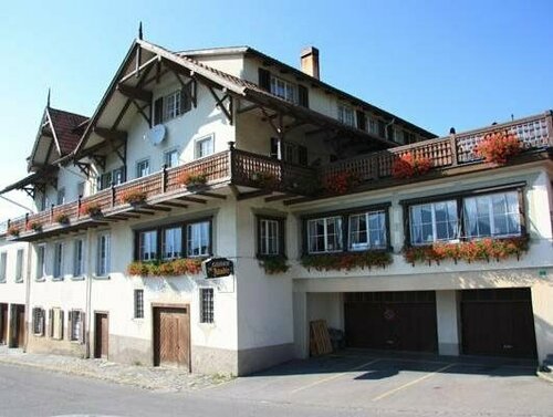 Gasthof zur Bündte, Book Hotel Jenins Rhine Valley
