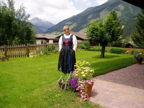 Appartementhaus zur Loipe, Забронировать Отель Отели Тироля с парковкой, Парковка