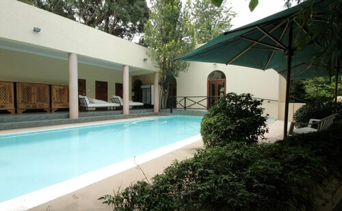 Annabel's of Bryanston, Забронировать Отель Отели Йоханнесбург 3 звезды, рядом с Bryanston Shopping Centre, 3*