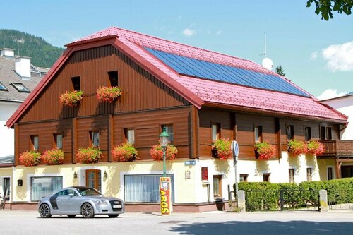 Steiner, Reserva ahora Hotel Gröbming 