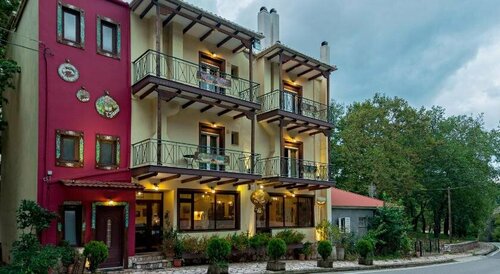 Xenonas Sta Tzakia, Book Hotel Karpenisi Karpenision Ski