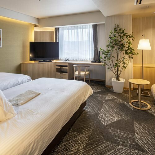 Hotel Pearl Garden, Забронировать Отель Отели Такамацу с завтраком, рядом с Takamatsu Heike Monogatari Historical Museum, Завтраки