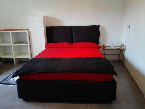 B&B Rosa Blu, Забронировать Отель Отели Комо с парковкой, рядом с Церковь Св. Фиделя, Парковка