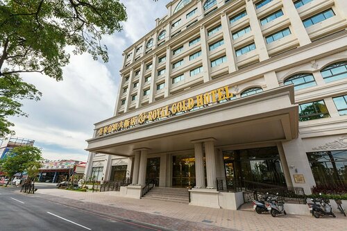 Royal Gold Hotel, Забронировать Отель Фэншань Гаосюн