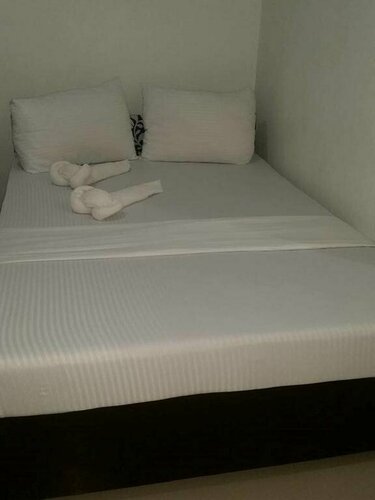 Pearl Suites, Забронировать Отель Отели Lagao с парковкой, Парковка