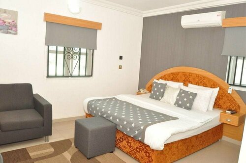 Ne-Yo Hotel and Suites, Prenota Hotel Hotel 3 stelle a Asaba, 3*