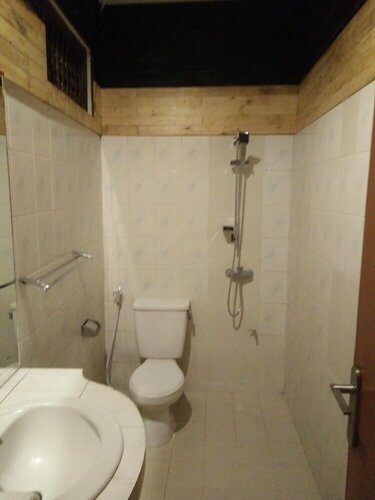 Made House, Rezerwuj Pensjonat Hotele w Bali z Basenem, Basen