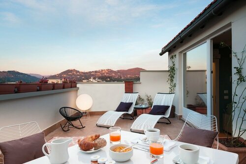 B&B Lorena Suites, Забронировать Апартаменты/квартира Отели в центре Флоренции, в центре