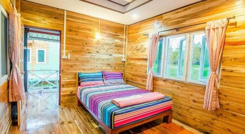 Ariya Garden Home, Забронировать Отель Отели провинции Чумпхон с парковкой, Парковка