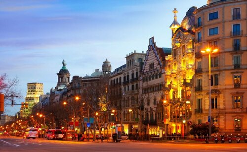 Born Barcelona Hostel, Забронировать Хостел Хостелы Барселоны, рядом с Дворец Макая, Хостел