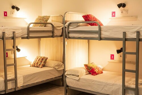 La Flamenka Hostel, Забронировать Хостел Недорогие отели Севильи, недорогие