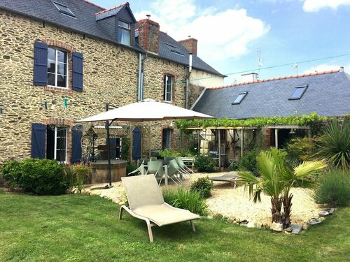 La Maison, Book Pension Les Forges Bretagne
