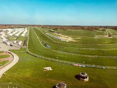 Hilton Garden Inn Doncaster Racecourse, Забронировать Отель Донкастер Южный Йоркшир, рядом с Стадион «Кипмоут»