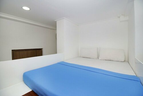 Kamar Keluarga Kemanggisan Syariah, Boek Hotel Cilandak Jakarta, in de buurt van Binus University