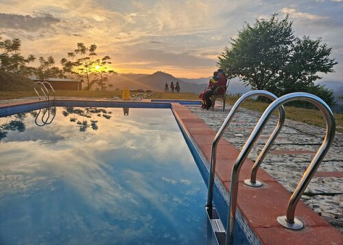 LaHermitage Resort, Забронировать Курортный отель Чубаттакхал штат Уттаракханд