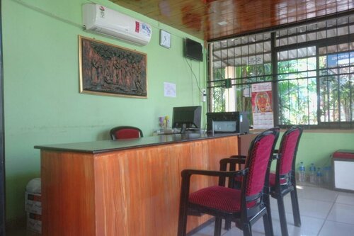 OYO 27907 Greater Kailash The Palace, Prenota Hotel Jalpaiguri West Bengal