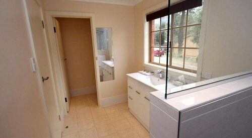 Clare Central, Забронировать Отель Клэр Clare Valley