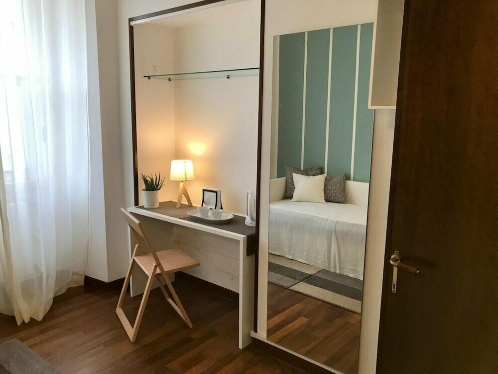 Peps Rooms by The Sea