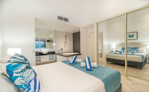 Saltwater Luxury Apartments, Buchen Sie Ferienwohnung Port Douglas 