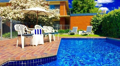 Parkview Motor Inn and Apartments, Забронировать Апартаменты/квартира Вангаратта Victorian High Country