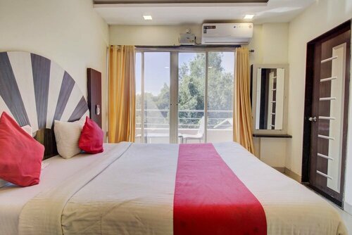OYO 11758 Royal Hills, Забронировать Отель Отели Махабалешвар с завтраком, Завтраки