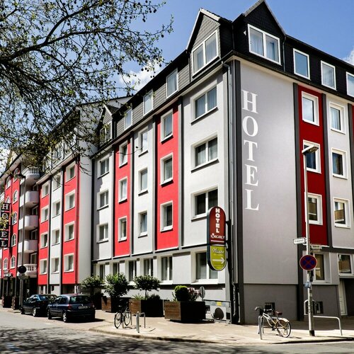 Hotel Königshof am Funkturm Business, Reservar Hotel Hotéis em Hanôver com estacionamento, perto de Pavillon, Estacionamento