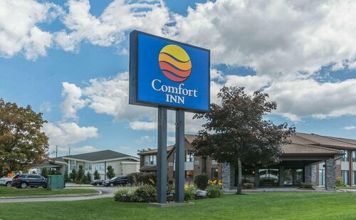 Comfort Inn, Prenota Hotel Hotel a Ontario con parcheggio, Parcheggio
