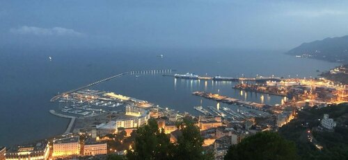 Donna Giulia - Luxury House, Reserva ahora Hostal o pensión Hoteles en Salerno con aparcamiento, Aparcamiento