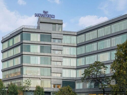 HRJ Sarovar Portico Indore, Забронировать Отель Отели штата Махараштры 3 звезды, 3*