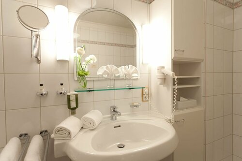 Hotel Königshof, Reserva ahora Hotel Garmisch-Partenkirchen Baviera, cerca de Wankbahn