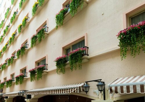 The North Garden Hotel Beijing Wangfujing-Located in the city center,adjacent to Wangfujing Street,Tiananmen Square,the Forbidden City, offering Beijing tour service, Забронировать Отель Дунчэн Пекин, рядом с Forbidden City Concert Hall Beijing