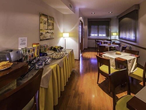 Midama, Book Hotel Hoteller i Castilla-La Mancha med parkering, Parkering
