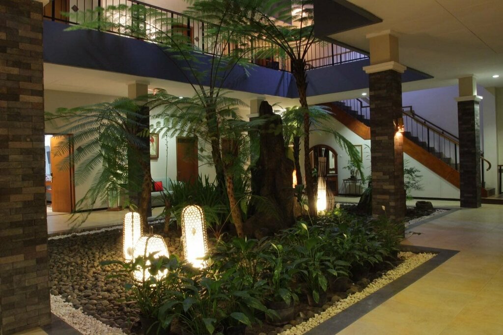 Hotel Sriti Magelang
