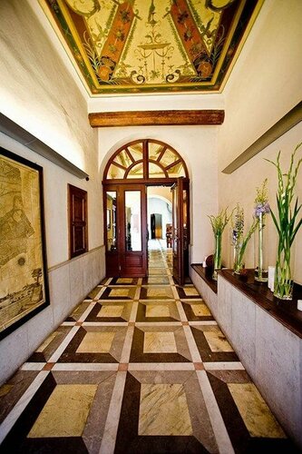 Hotel Copernicus, Забронировать Отель Отели Кракова с парковкой, рядом с Главная рыночная площадь, Парковка