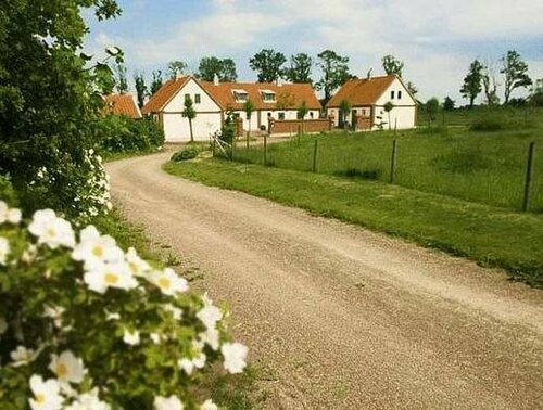 Ängavallen, Varaa Hotelli Vellinge Lagos