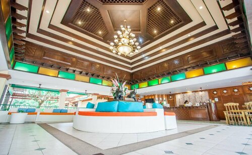 Karon Sea Sands Resort-SHA PLUS, Забронировать Курортный отель Курортные отели Карон Бича, Курортный отель