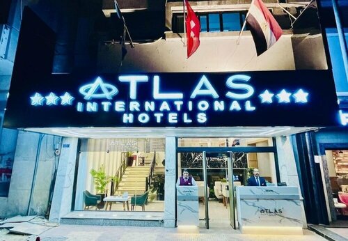 Отель Atlas International Hotels, Забронировать Отель Отели Каира с парковкой, рядом с Koshari Abu Tarek, Парковка