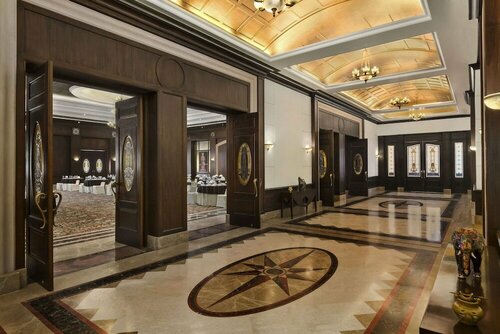 Ramada Plaza by Wyndham JHV Varanasi, Забронировать Отель Отели Варанаси с парковкой, Парковка