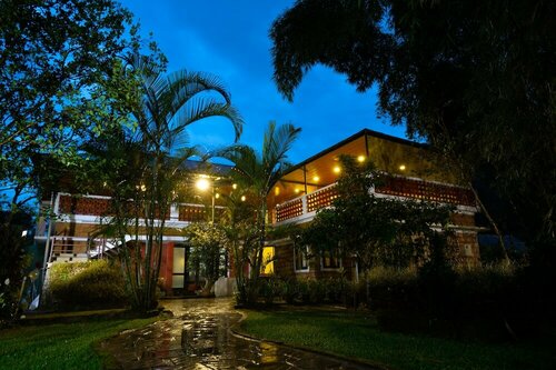Falling Waters Munnar, Забронировать Отель Муннар штат Керала
